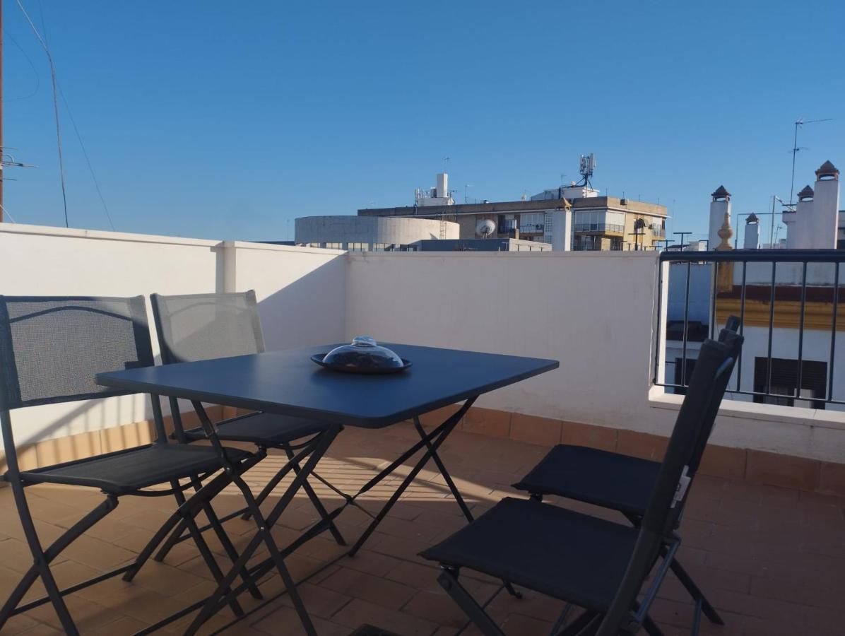 Atico Aire De Triana Apartment Sevilla Exterior foto