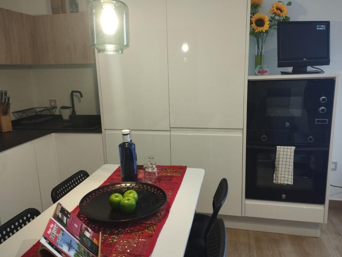Atico Aire De Triana Apartment Sevilla Exterior foto