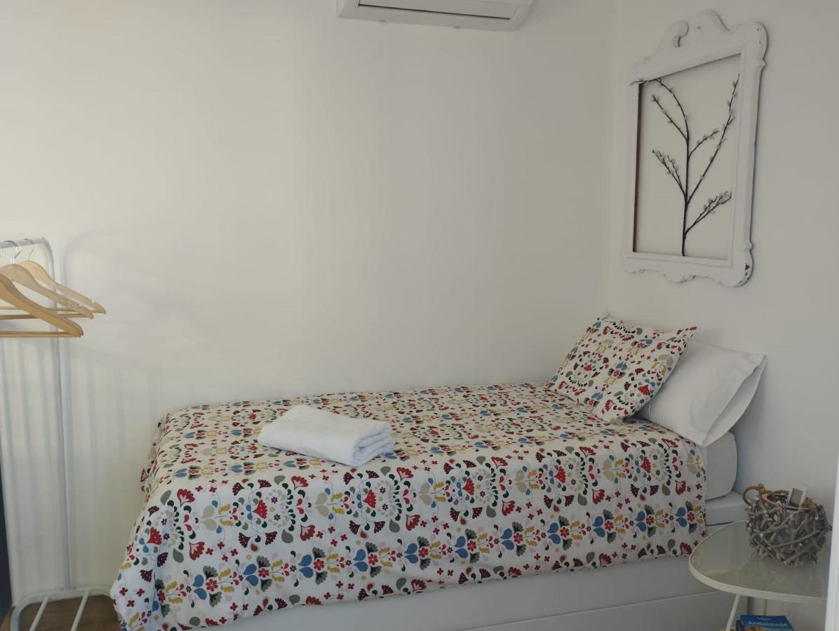 Atico Aire De Triana Apartment Sevilla Exterior foto