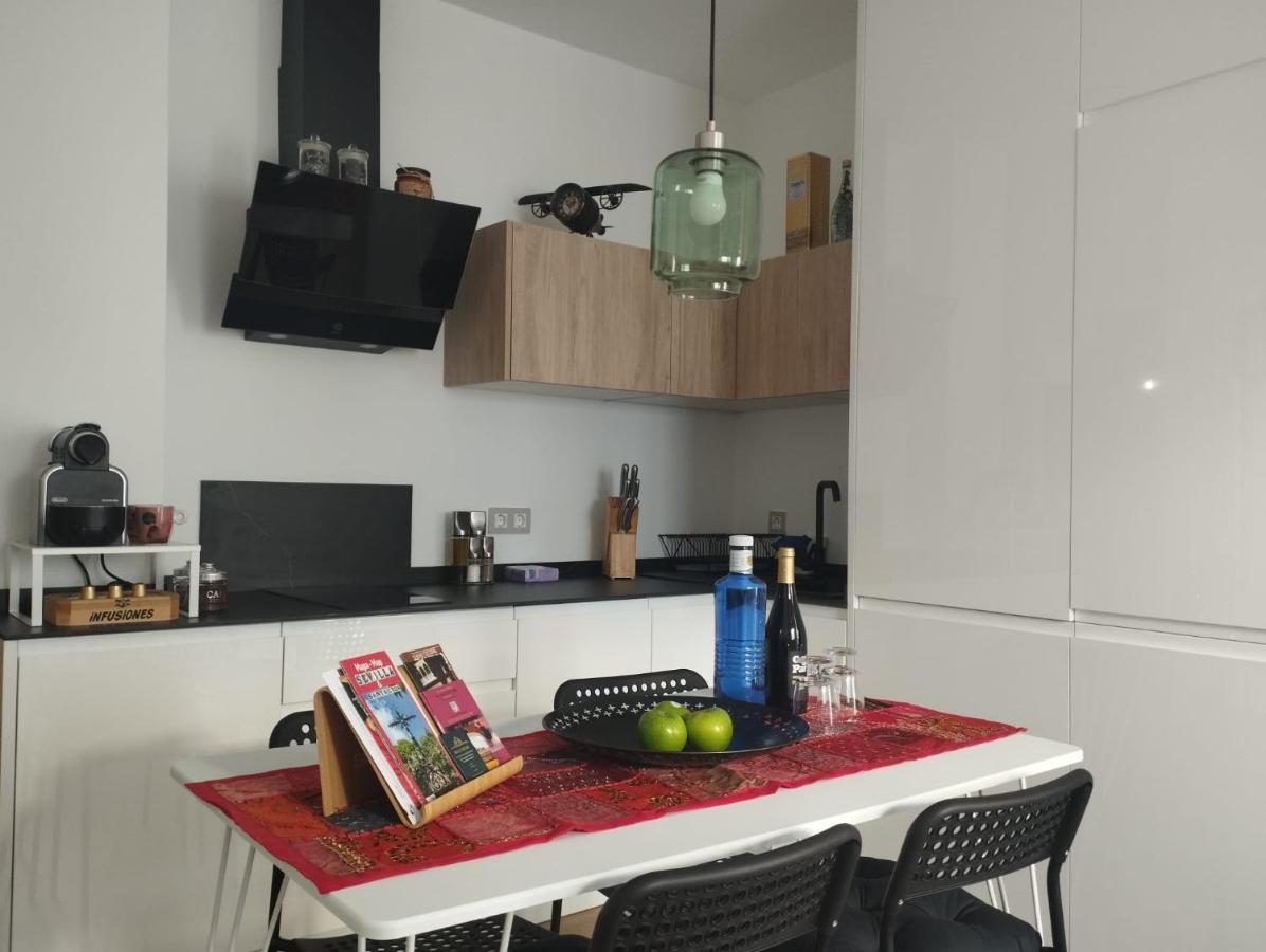 Atico Aire De Triana Apartment Sevilla Exterior foto